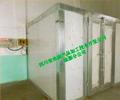 香腸烘干機與烘干房 肉制品及副產(chǎn)品加工的關(guān)鍵技術(shù)